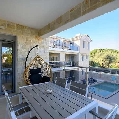 Apartamento Momento Luxury Walking Distance From The Nikiana
