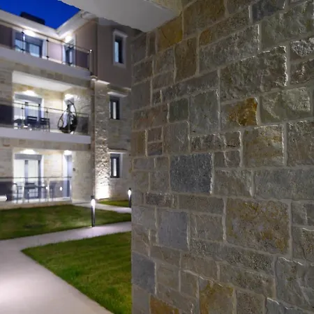Apartment Momento Luxury Walking Distance From The