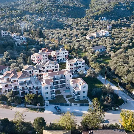 Apartment Momento Luxury Walking Distance From The Nikiana