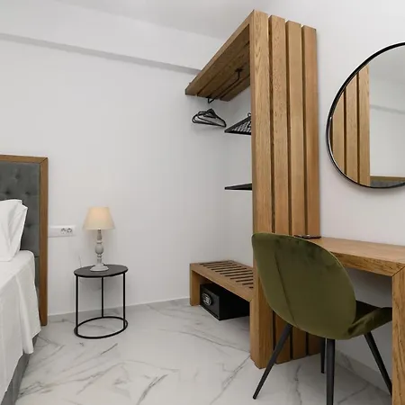 아파트 Momento Luxury Walking Distance From The 니키아나
