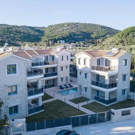 Momento Luxury Walking Distance From The * Nikiana
