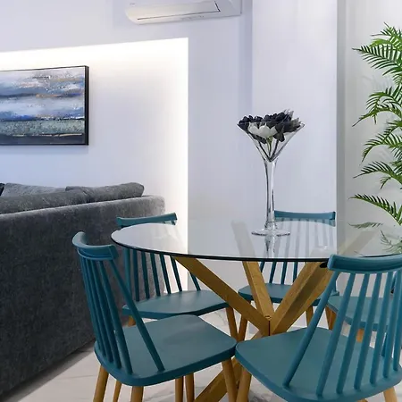 아파트 Momento Luxury Walking Distance From The *