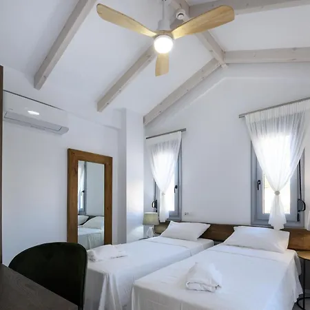 아파트 Momento Luxury Walking Distance From The 니키아나