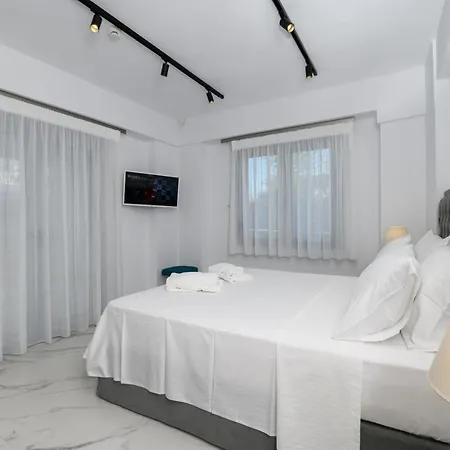Apartment Momento Luxury Walking Distance From The *