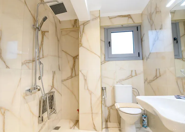 شقة Momento Luxury Walking Distance From The نِكيانا